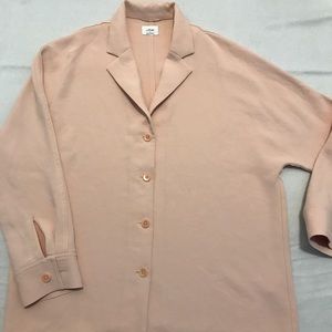 Aritzia color light pink  Freeform Shirt